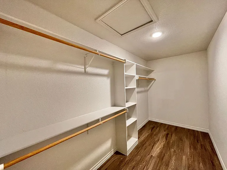 1802 Clovis Dr — Photo 23