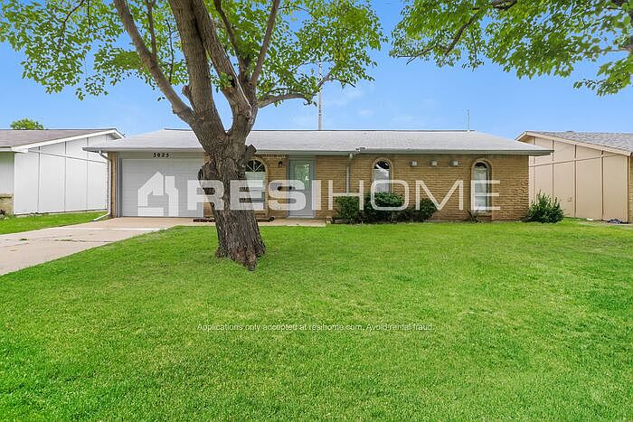 1st image of 3025 W Ferndale Ln