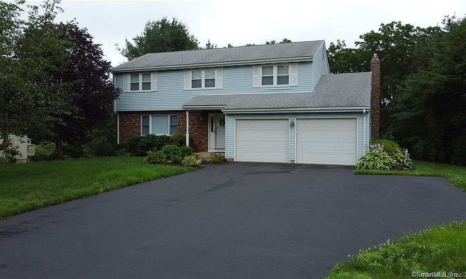 1st image of 42 Debbie Dr