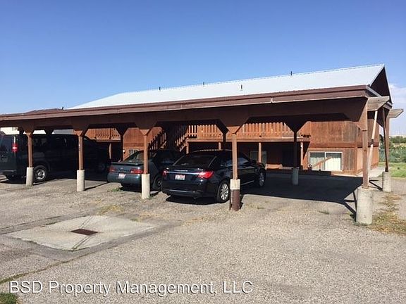 2nd image of 761 Foster Dr APT 6