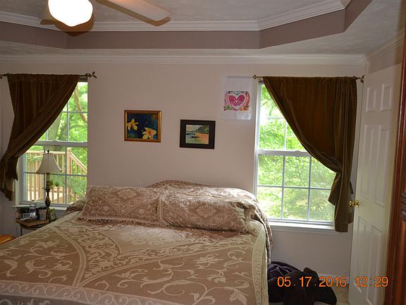 5th image of 3277 River Walk Dr