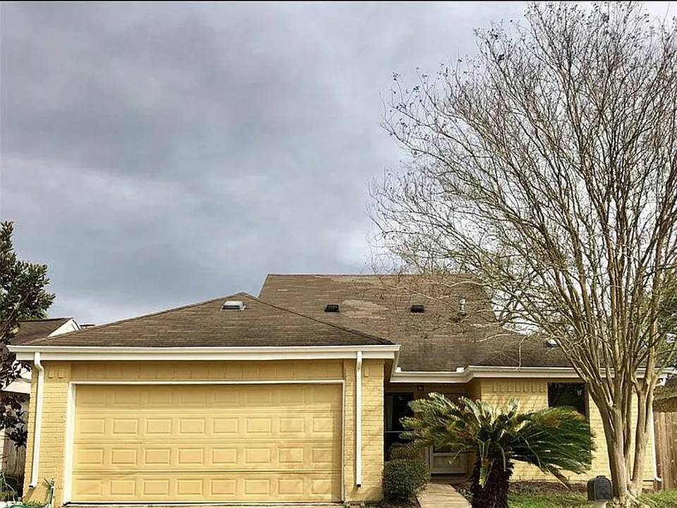 6327 Lynkat Ln