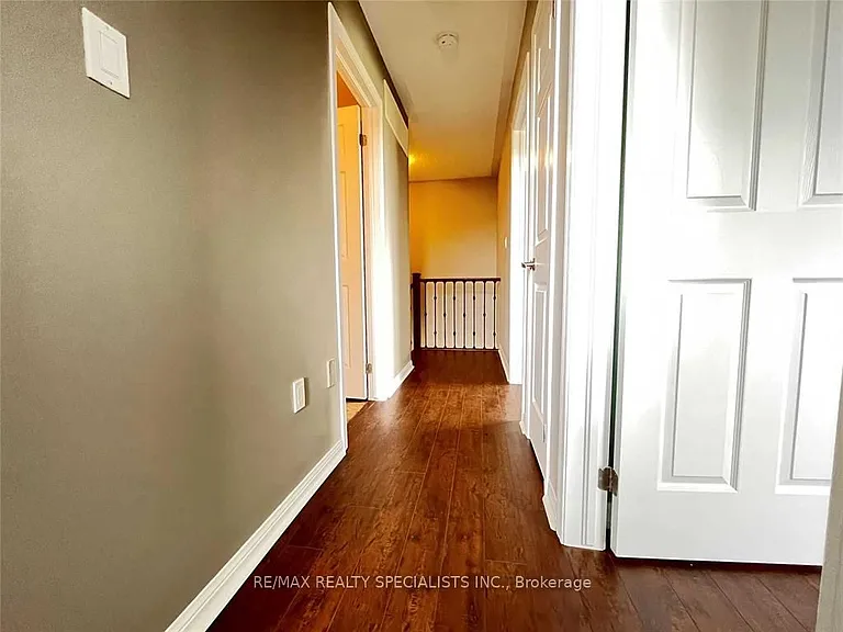 30 Gleave Ter — Photo 18