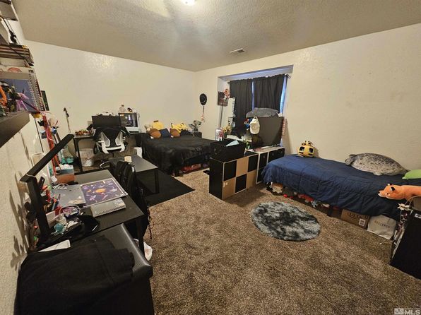 reno-nevada-449131644 picture