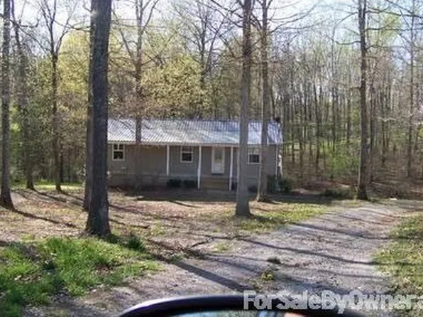 1330 Promise Land Rd, Charlotte, TN 37036