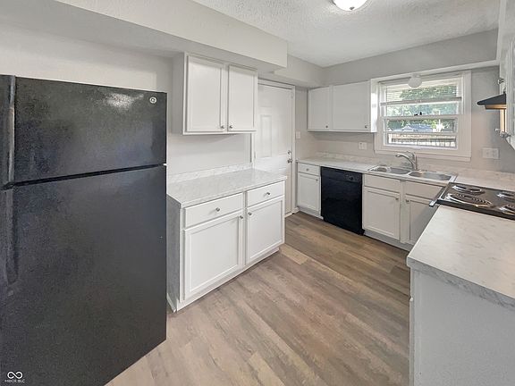 2nd image of 4365 Swanson Dr