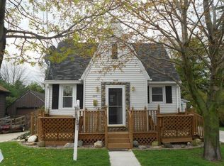 2218 N 23rd St, Sheboygan, WI 53083
