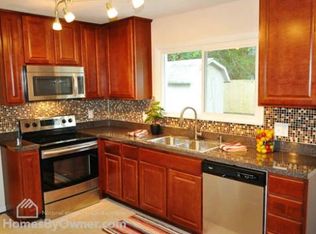 194 Coventry Rd, Virginia Beach, VA 23462