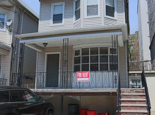 28 50th St FLOOR 1, Weehawken, NJ 07086