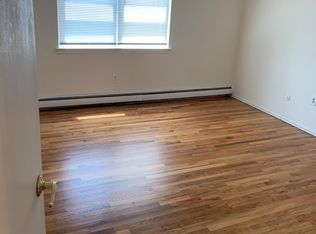79 Stonehurst Blvd, Freehold, NJ 07728