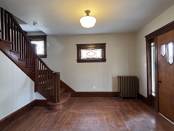 5th image of 81 N Atherton Ave