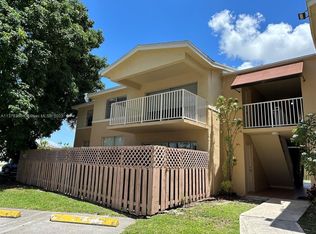 4460 NW 79th Ave APT 2D, Doral, FL 33166