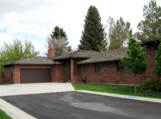 805 Meadow Lane Ave APT 5, Cody, WY 82414