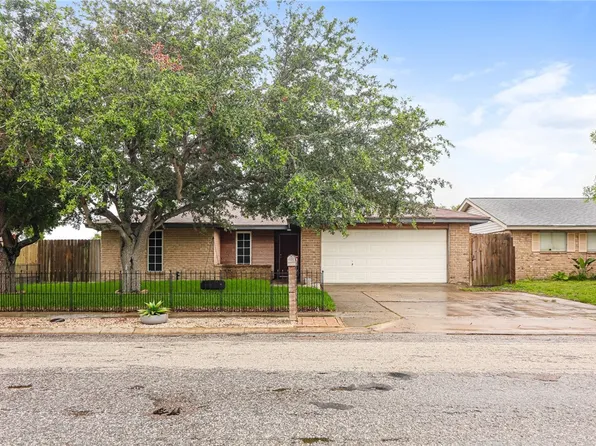 9579 Quetzal St, Corpus Christi, TX 78418