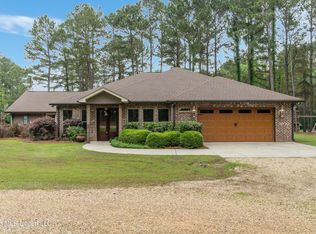 16 Victory Ranch Rd, Petal, MS 39465