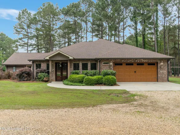 16 Victory Ranch Rd, Petal, MS 39465