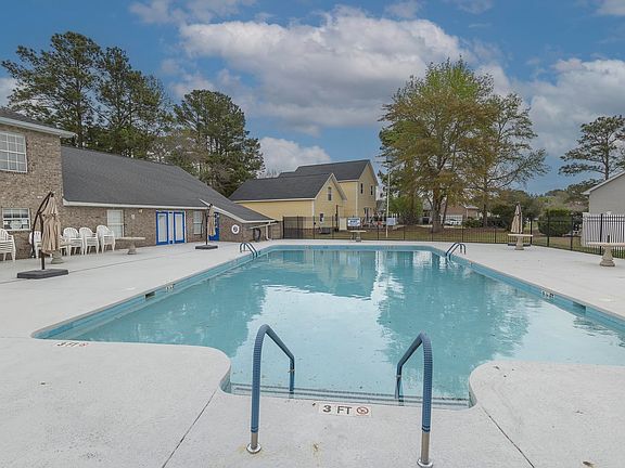 3rd image of 1336 Beaufort River Dr.