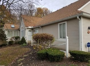 3983 Palace Way, Akron, OH 44321