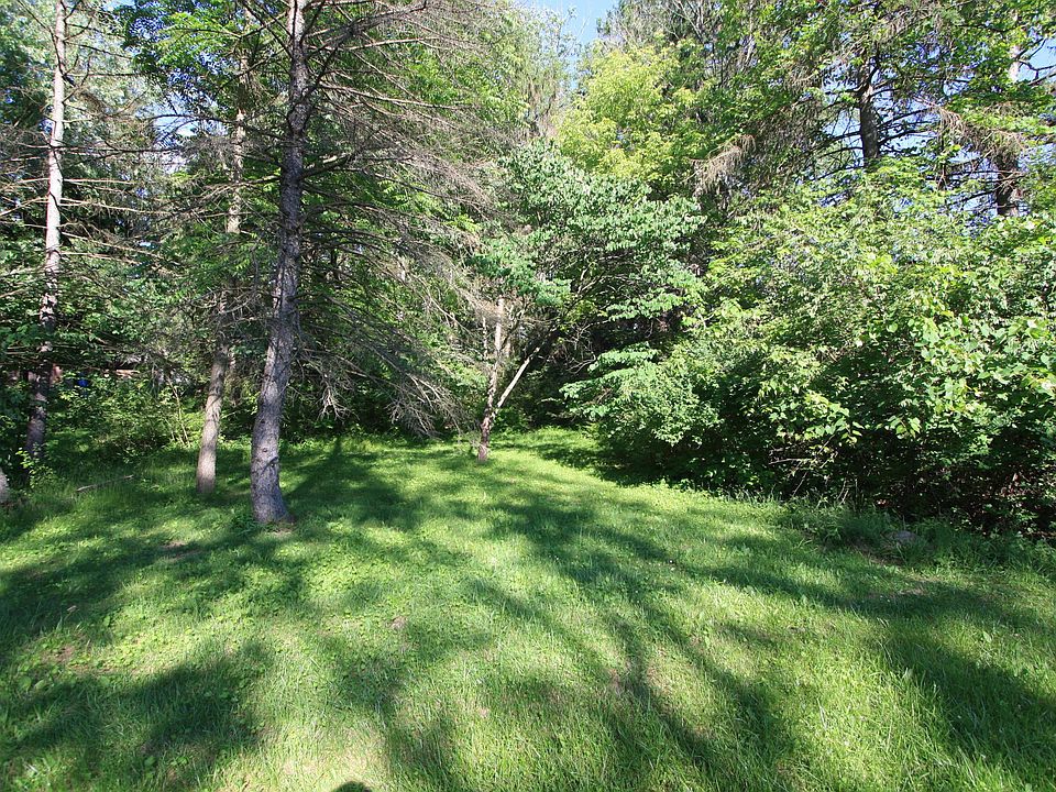 2nd image of 8120 Trails End Dr