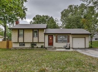 7513 N Congress Ave, Kansas City, MO 64152