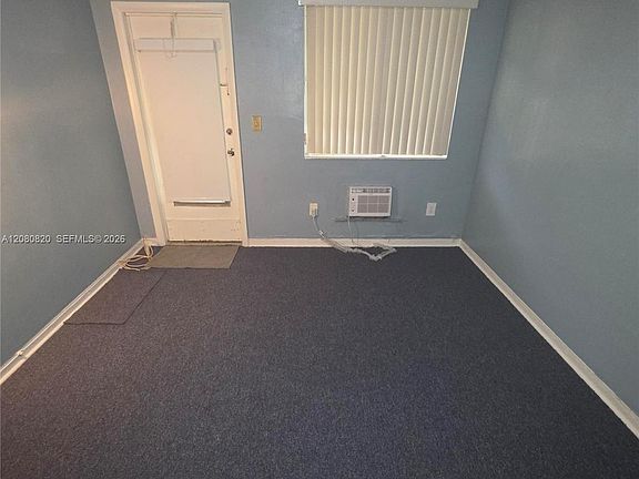 5th image of 28 NW 170th St #2