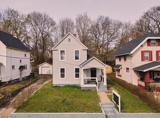 994 Moeller Ave, Akron, OH 44307
