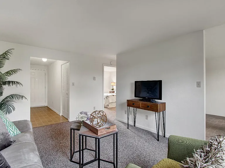 Apartments at Waterford — Photo 134