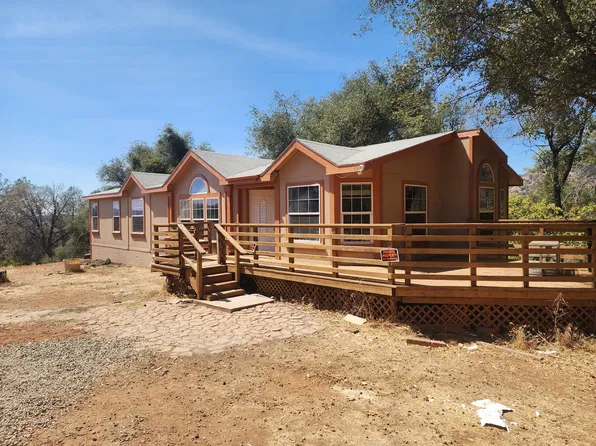 5702-5702A N State Highway 49 N #A, Mariposa, CA 95338