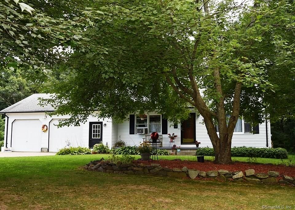 331 Dow Rd, Plainfield, CT 06374 Zillow