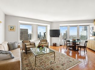 150 W 56th St APT 6105, New York, NY 10019