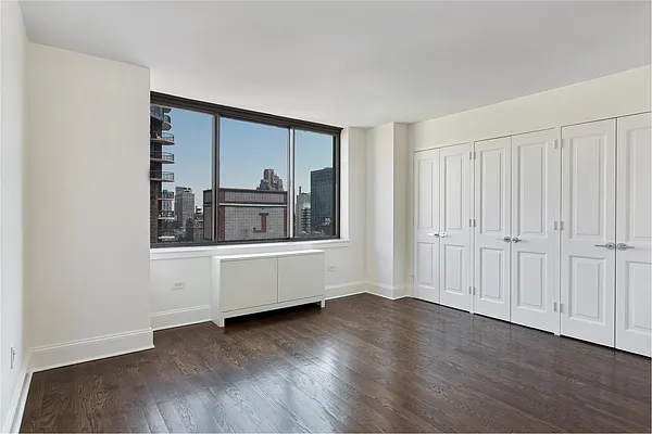 Rented by Douglas Elliman | media 30