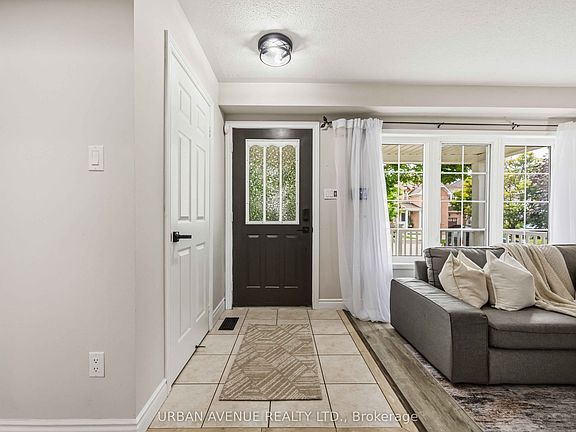 2nd image of 1380 Linstead St