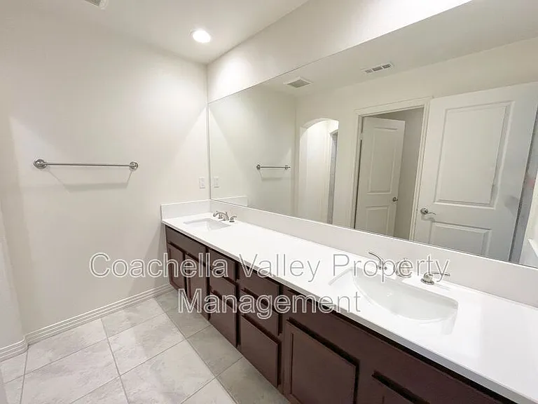 80088 Ironbark Way — Photo 17