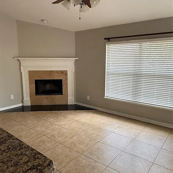 17802 Jefferson St — Photo 7