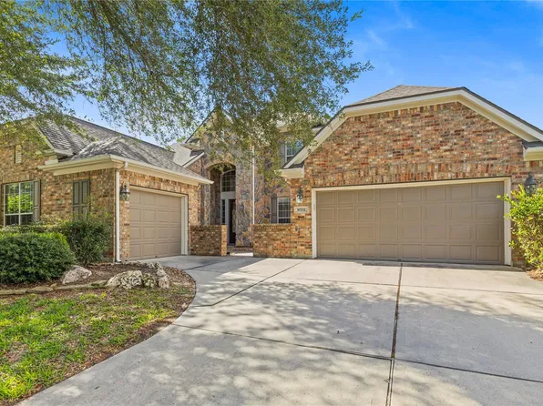 10702 Winding Green Dr, Humble, TX 77338