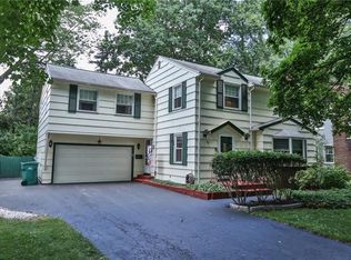 195 Fairhaven Rd, Rochester, NY 14610