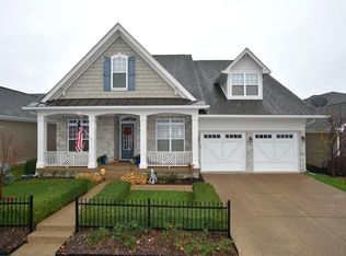 11947 Avedon Dr, Zionsville, IN 46077