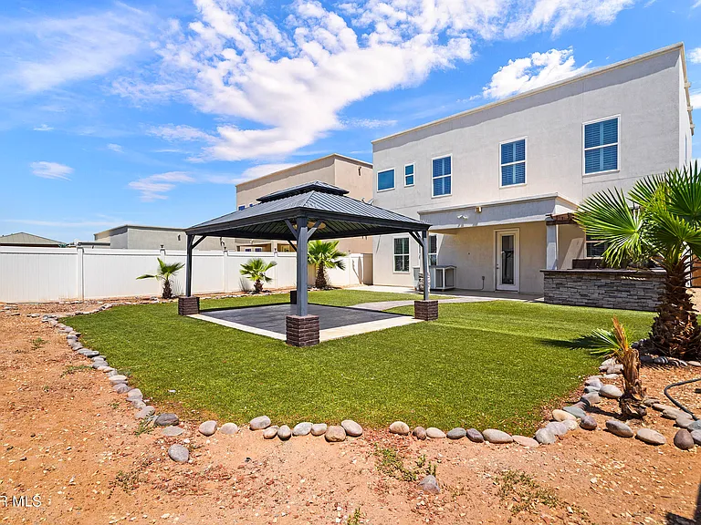 13012 Birdsview Cir — Photo 32