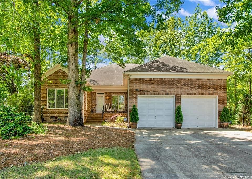 1st image of 4905 White Oak Dr