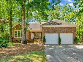 4905 White Oak Dr, Lumberton, NC 28358