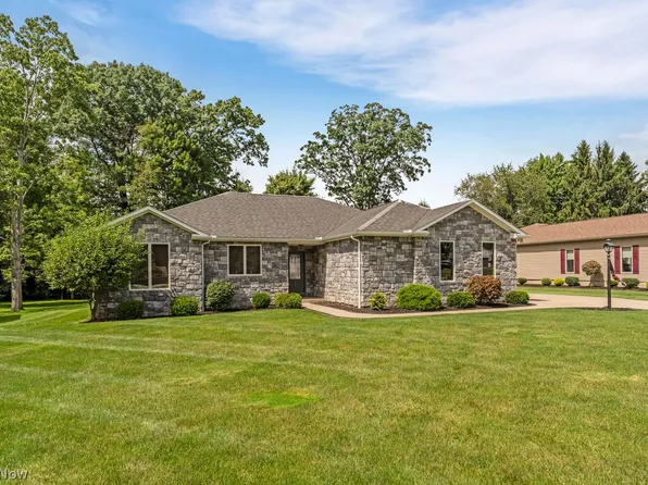 6700 Shawbutte St, Poland, OH 44514
