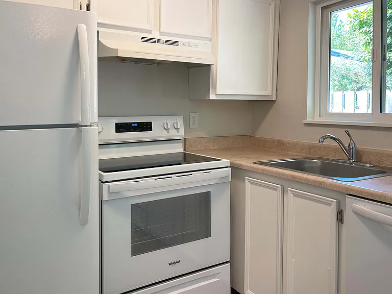 6106 SE Boise St — Photo 19