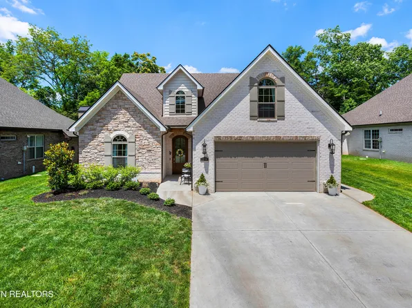1470 Bronze Ln, Knoxville, TN 37922