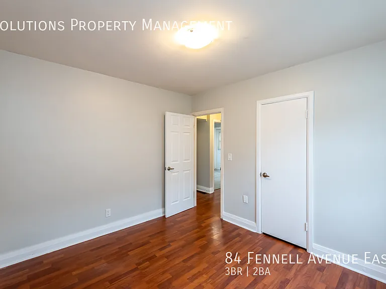 84 Fennell Ave E — Photo 25