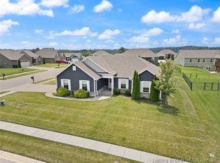 6003 Crestview Lane, Georgetown, IN 47122