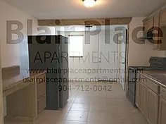 1535 Blair Rd — Photo 11