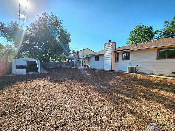 4th image of 807 42nd St