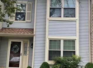 212 Carlton Ct, Thorofare, NJ 08086