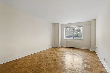 Rented by Elegran