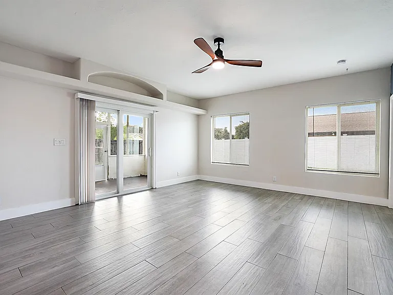 9593 Richmond Cir — Photo 9